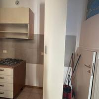 Cucina,comodini,armadio,baule a Grottammare