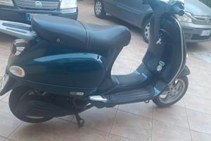vespa et4 150