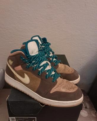 Air Jordan 1 Mid Se (gs)