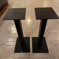 Stand per diffusori in metallo made in Italy