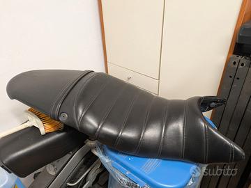 Sella Triumph Street Triple 675