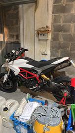 Ducati Hypermotard 821 2015 a2