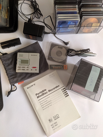 Bundle Minidisc Lettore e 30 MD