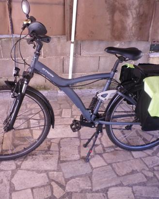 Bicicletta elettrica trek BTwin Decathlon
