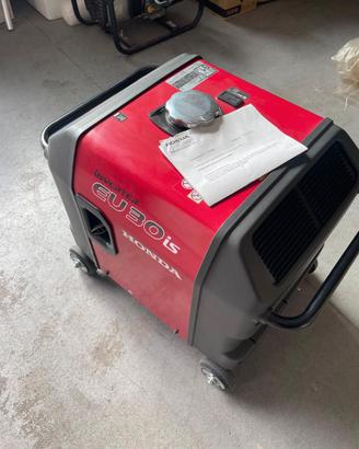 Generatore Honda EU30IS