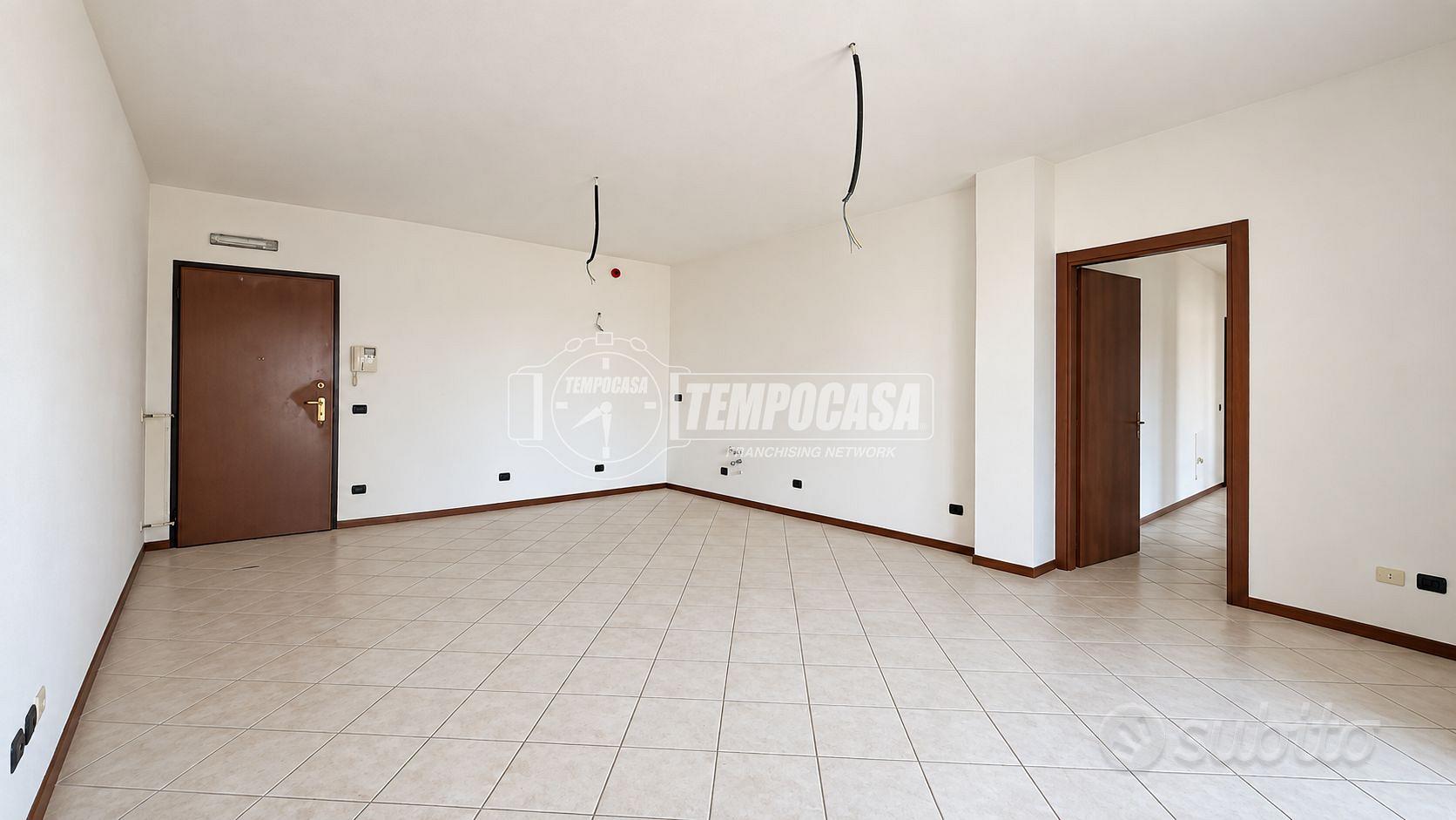 Appartamento – RE - Vista 4