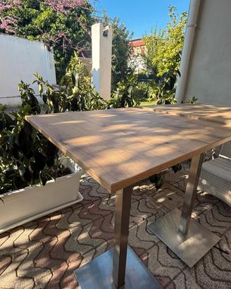 Tavoli alti cocktail