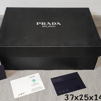 scatola Prada uomo in plastica riciclata nera