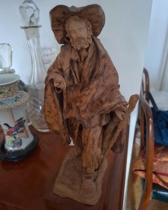 Statua in cartapesta leccese dell'artista Malecore