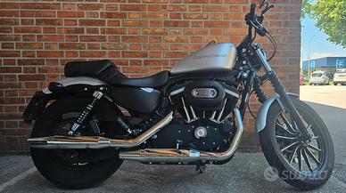Harley-davidson 883 Iron