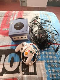 Nintendo game cube console con controller e cavi