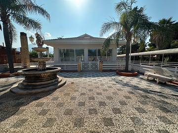 Villa prestigiosa unifamiliare frazionabile