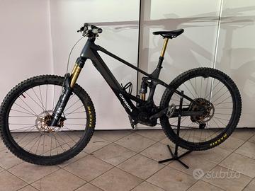 e-mtb Orbea Wild M10 carbon