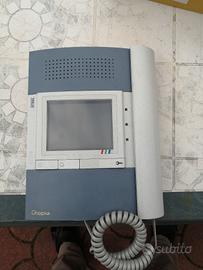 Videocitofono Urmet - monitor con staffa e scheda