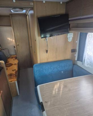 Camper motorhom 