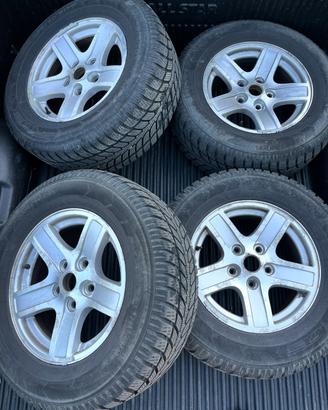 Gomme e cerchi pick-up fuoristrada suv
