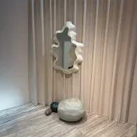 SPECCHIO. GUFRAM. SCULPED  MIRROR