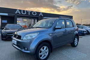 DAIHATSU Terios 1.5 4WD Sho Green Powered