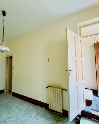 Casa a Castellana Sicula