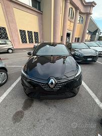 Renault clio modello Clio E-Tech Hybrid