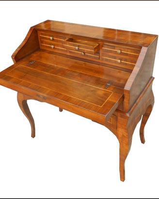 Scrittoio ribalta lastronata a mano in stile 700