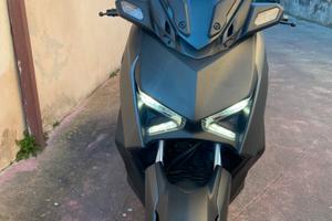 Yamaha xmax 300 2023