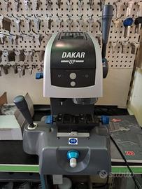 Macchina duplicatrice chiavi punzonate