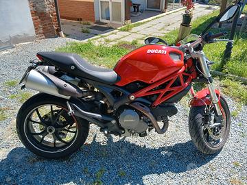 Ducati Monster 796 - 2010