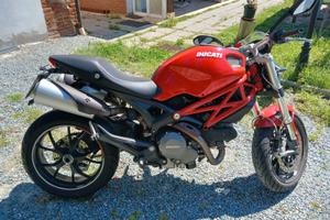 Ducati Monster 796 - 2010