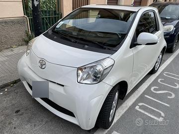 Toyota IQ 89000 km