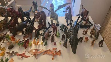 Dinosauri giocattoli