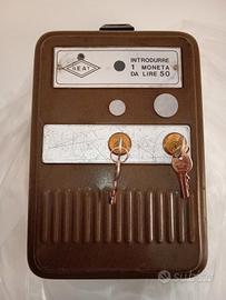 gettoniera vintage per ascensori 