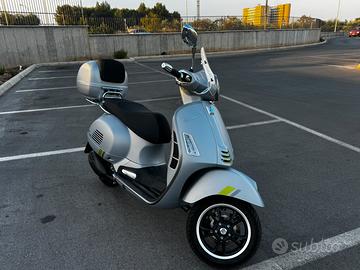 Vespa 300 gts 2023