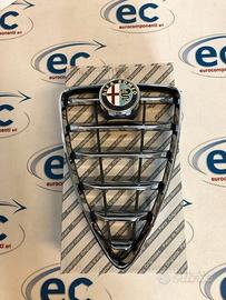 156102092 GRIGLIA RADIATORE CROMATA PER ALFA ROMEO