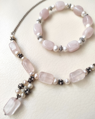 Parure in quarzo rosa: bracciale e collana