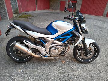 SUZUKI Gladius depotenziata 25 Kw - Ribassata