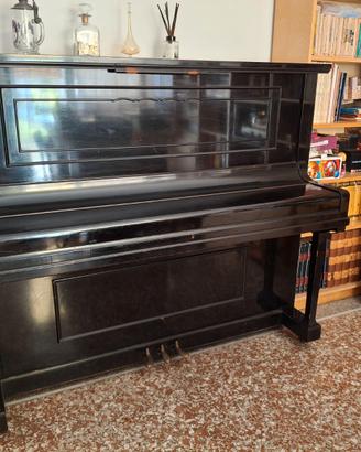 Pianoforte verticale Feurich