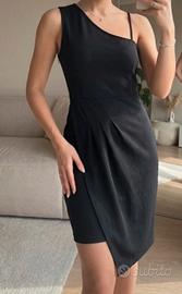 Vestito nero taglia unica