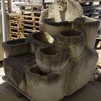 Fontana in Pietra Leccese con Maschera