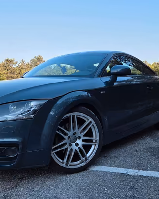 Audi TT 2.0 TDI 170CV quattro S-line MANUALE 8J