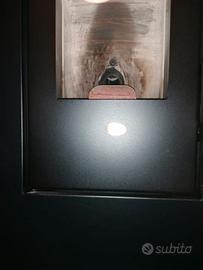 Stufa a pellet 8 kw - 200 m³ riscaldabili.