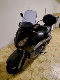 Scooter X MAX 250 