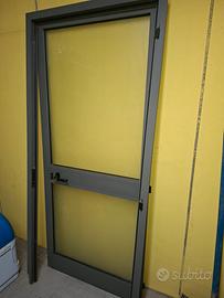 porta alluminio vetro
