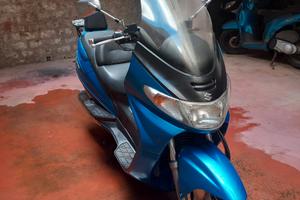 Suzuki burgmann 400 anno 2001