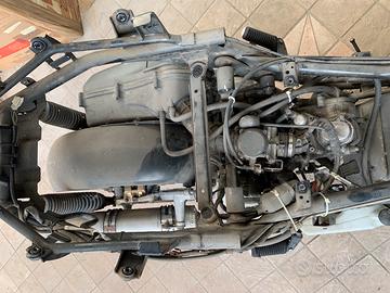 Ricambi Yamaha XMAX 250 motore forcella sella