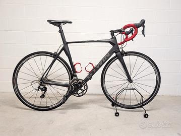 Bici da corsa Mach 720 Full Carbon 105 Taglia 57