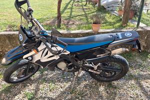 motorino yamaha dt50x 