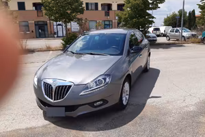 Lancia Delta 1.6 mjt 120cv oro solo 71000 Km
