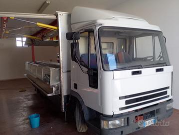 Furgone per vendita ambulante come nuovo