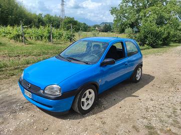 Opel corsa Gsi 1.6 16v
